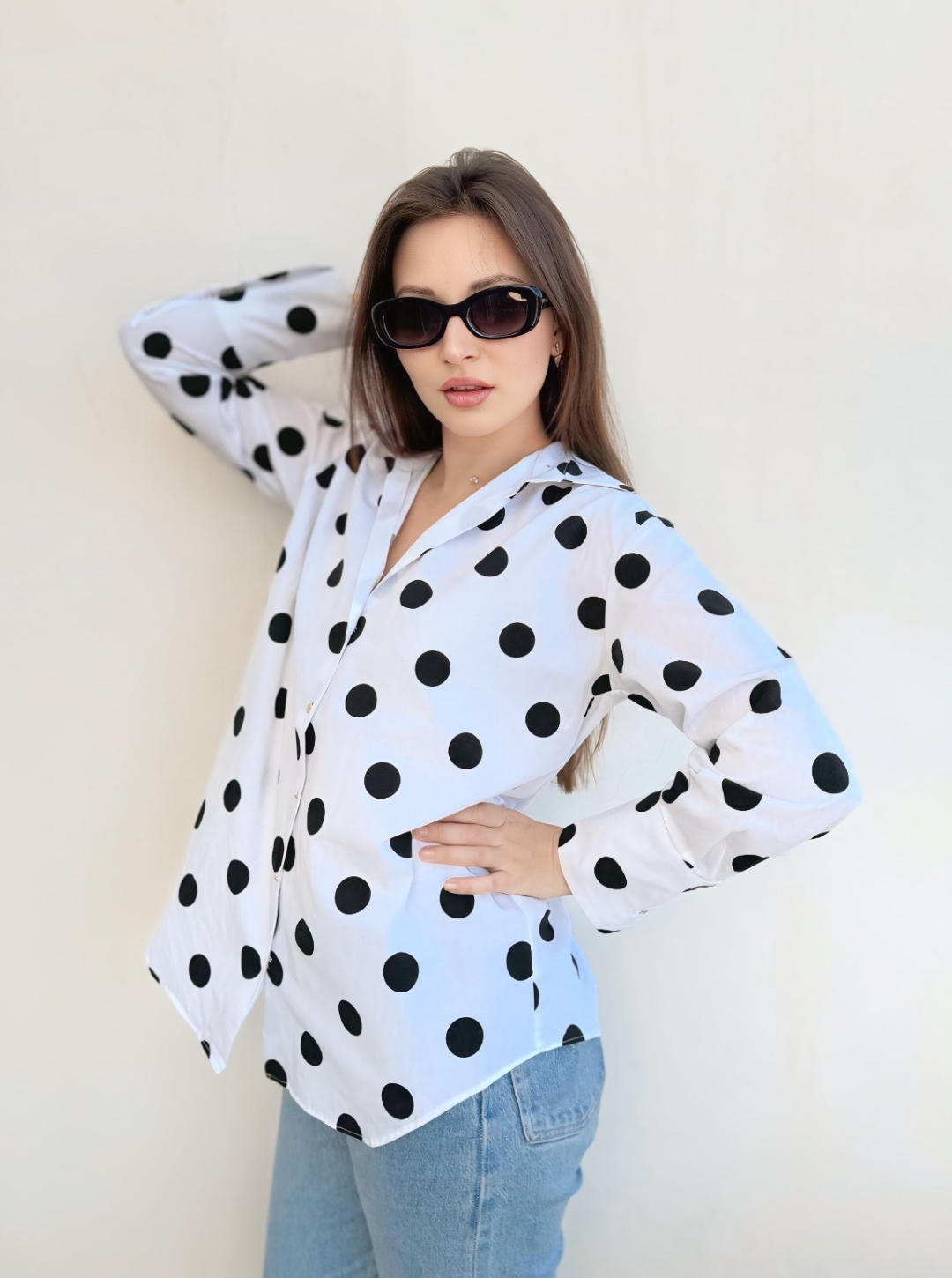 Basic satin shirt gold buttons