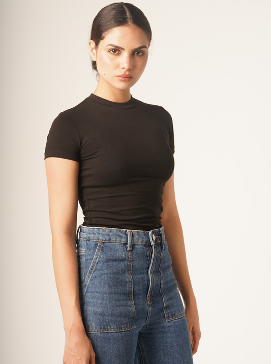 SHORT SLEEVE T-SHIRT