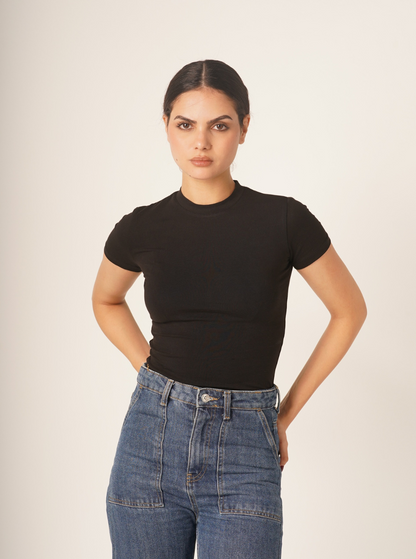 SHORT SLEEVE T-SHIRT