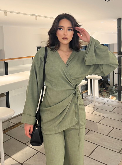 Choice Everyday Suit